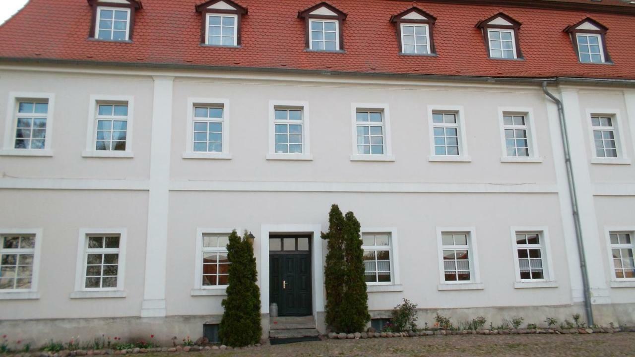 Hotel Domaene-Badetz Extérieur photo