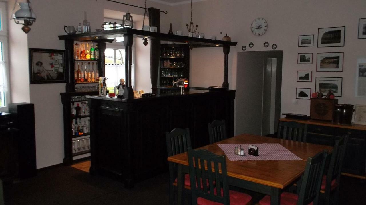Hotel Domaene-Badetz Extérieur photo